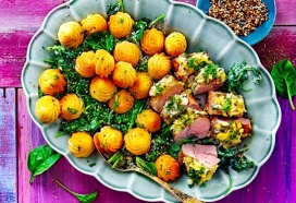 Varkenshaas met wasabikorstje en spinazie-duchesses